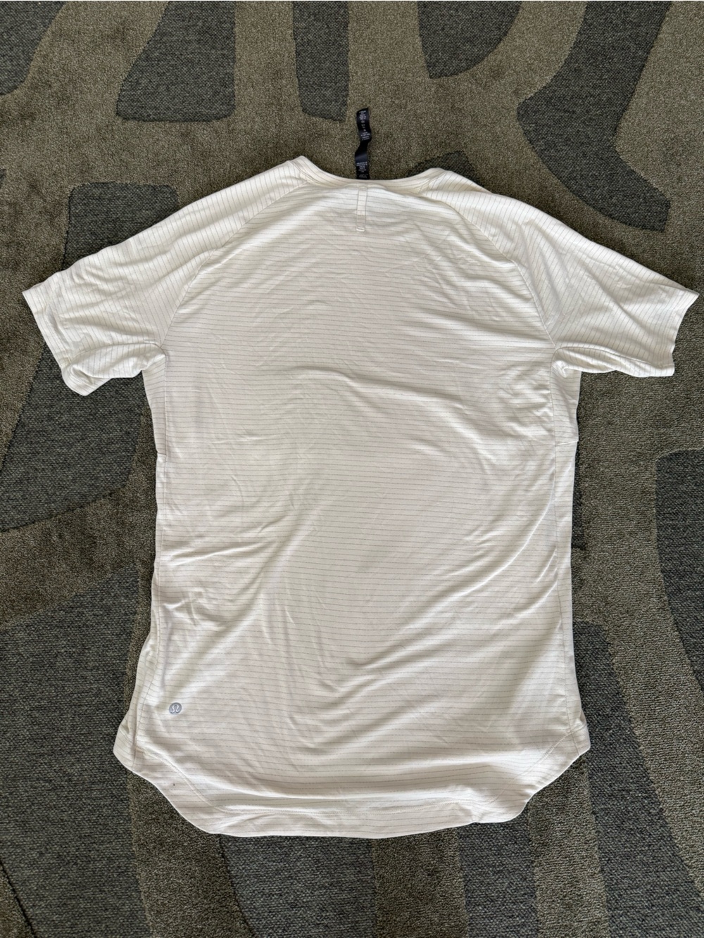 lululemon athletica active Shirt - Picture 5 of 6